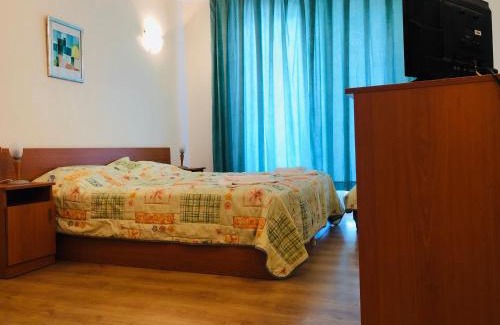 Kranevo Hotel | Family Hotel Central