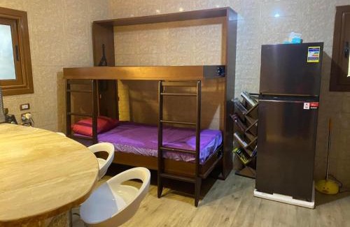 Abu Sir Apartment | Family House بيت العيلة