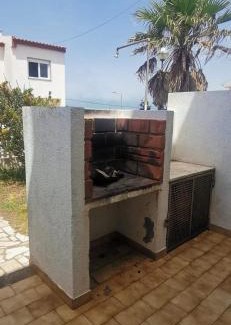 Praia de Santa Cruz House | Family house with sea view in A dos Cunhados