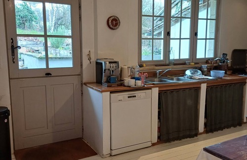 Pays Riberacois House | Family house with swimming pool in Périgord Vert sleeps 14
