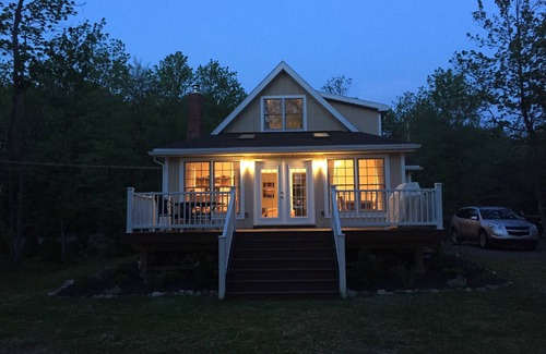 Pocono Summit House | Family lakefront home with private walk-in beach and dock at Stillwater Lake