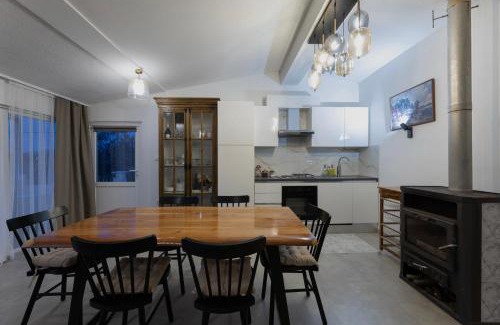 Ruzic House | Family Little Paradise