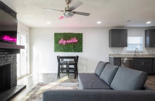 Oxbow House | Family Oasis 10 min from Fiesta Tx