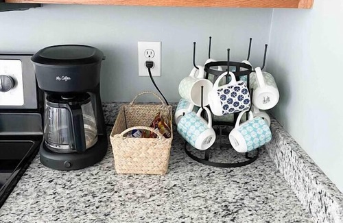 Westfield House | Family or Team Stay/5 Min. to Grand Park/Gas Grill