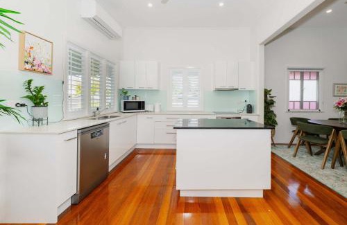 West End House | Family Paradise