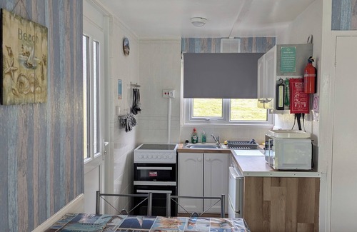 Kilkhampton Ski Chalet | Family & Pet Friendly Chalet - sleeps 5n