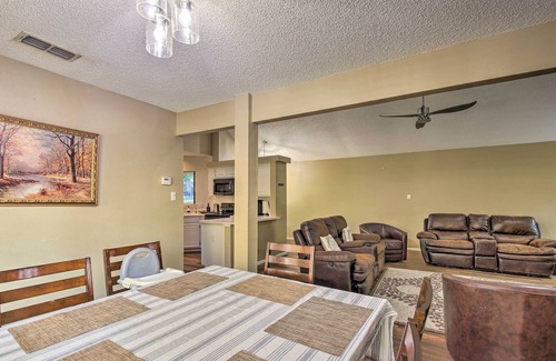 Boerne House | Family Retreat ~ 1 Mi to Hill Country Mile!