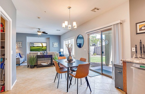 Gilbert House | Family Retreat Gilbert Style. Community Pool. Pet Friendly.