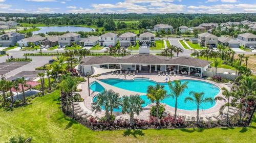Wesley Chapel House | Family Retreat Near Tampa, Orlando & Beaches