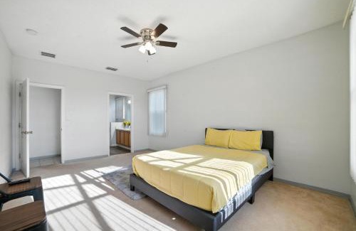 Sunset Ridge House | Family Retreat with Private Pool near Disney! residence