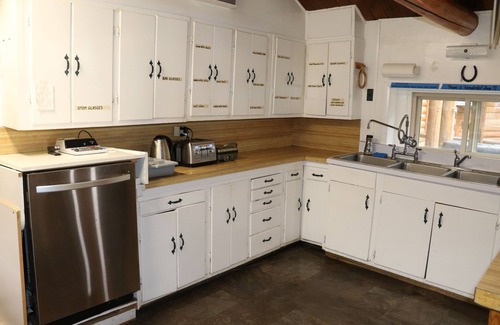 Wapiti House | Family reunion/retreats just outside Yellowstone National Park. Gorgeous views