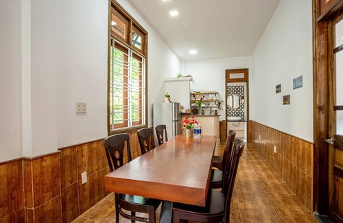 Thuy Xuan Villa | Family Room(04 people)
