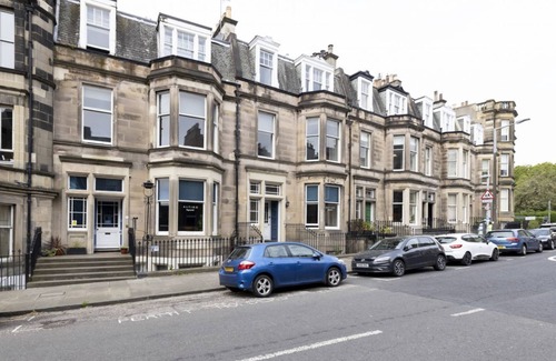 Haymarket Apartment | Family Room at Haymarket