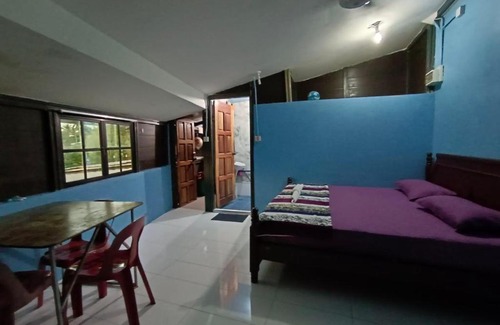 Semporna House | Family Room (Pakej H)