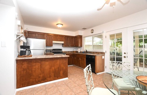 South Scottsdale Condo | Family Scottsdale Condo! Private! Great Location!