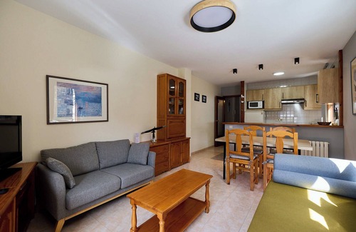 El Tarter Apartment | Family size apartment large terrace HUT1-005013