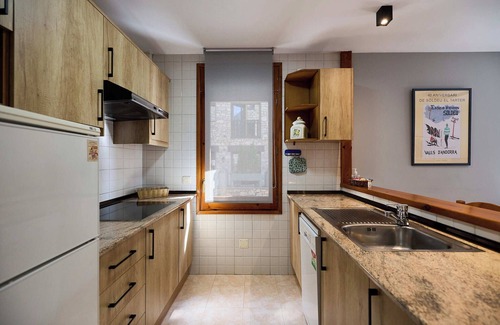 El Tarter Apartment | Family size apartment large terrace HUT1-005013