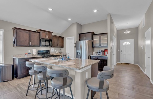 Socorro House | Family size home 5 minutes to I-10, shops, and food places!
