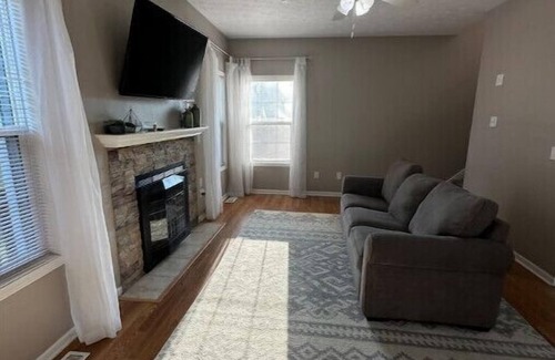 Stockwell House | Family sized house close to everything and only 7 miles from Purdue!