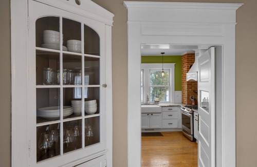 Cedar Rapids House | Family-sized Modern Historic Home Downtown Close to Everything