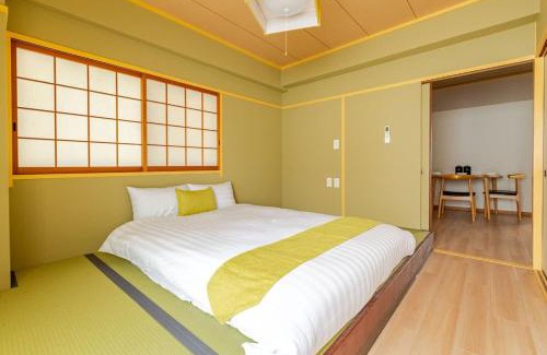Shikitsuhigashi Apartment | Family Stay Namba - Shinsaibash & Dotonbori 8Pax