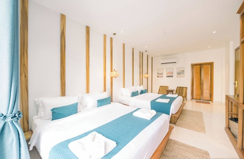 Kampot Resort | Family Suite Pool View
