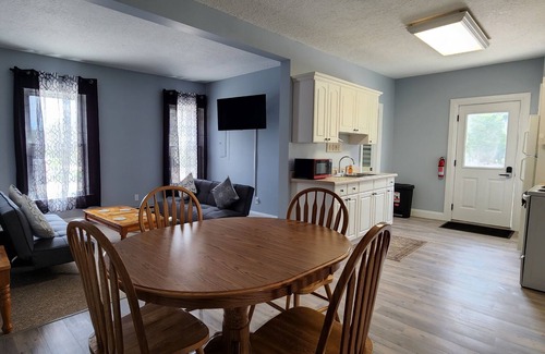 St Ignace Condo | Family Suite