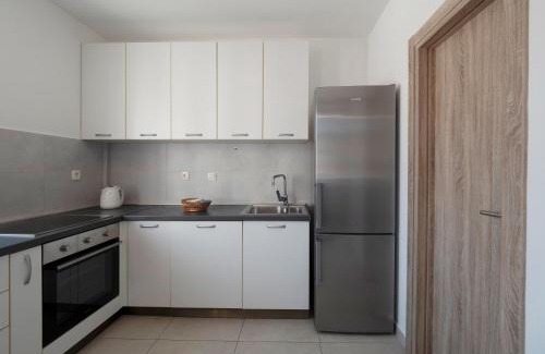 Maini Apartment | Family Three bedroom Apartment Brando