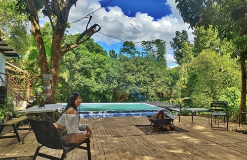 Maragondon House | Family Vacation Home with Private Pool: The 4Rest Resort Green Scenery