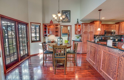 Worthington House | Family Vacation Rental Home ~ 1 Mi to Okabena Lake