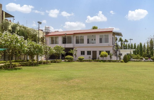 Udaipur District House | FAMILY VACAY IN GREEN SETTINGS