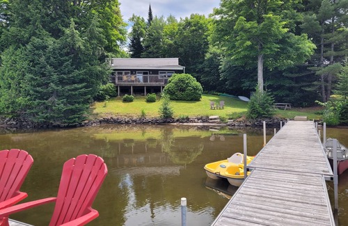 Algonquin Highlands Cottage | Family waterfront cottage with shallow, sandy entry - drive in, road access.