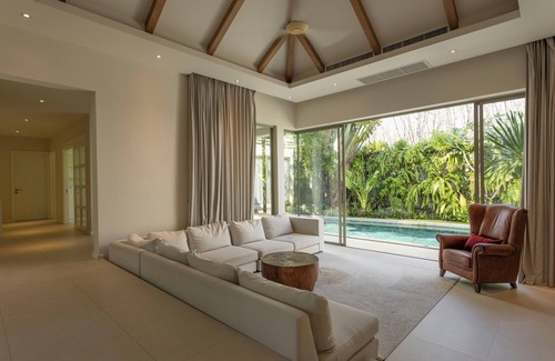 Choeng Thale Villa | Famous 5 Trichada Resort 4-Bedroom V164