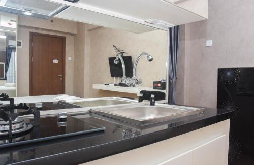 Depok Apartment | Fancy and Nice Studio at Cinere Resort Apartment By Travelio