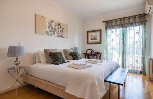 Olivais Apartment | Fancy Apartment W/Metro at Doorstep by LovelyStay