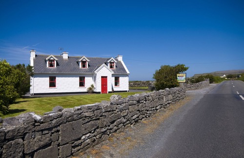Murroogh House | Fanore Holiday Cottages, Traditional Farmhouse on the Wild Atlantic Way