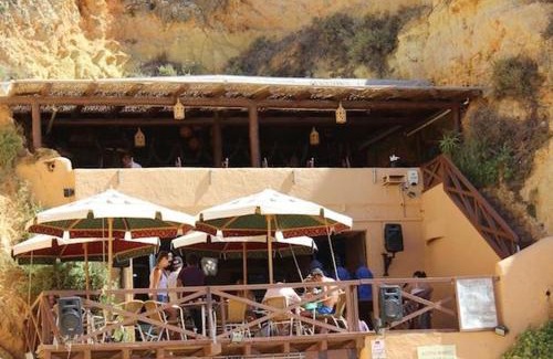 Prainha House | Fantástica Casa com 4 Quartos na Praínha