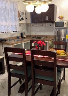 Villa Espana Apartment | Fantástico con luz aire tv y cocina
