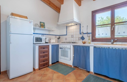 Sant Llorenc des Cardassar Villa | Fantastic Country House with Pool, Wi-Fi and Patio; Parking Available