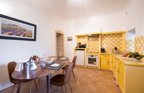 Santa-Reparata-di-Balagna Apartment | Fantastic apartment with sea views in prime location