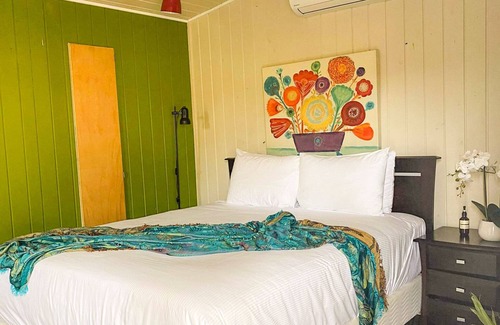 Matapouri House | Fantail Grove - Sandy Bay Retreat