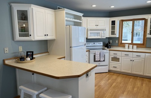 Alexandria House | Fantastic 3 bed, 2 bath Lake Miltona Home near famed sandbar. Sleeps 10. Lic2114