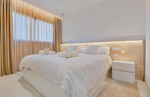 Fuengirola Apartment | Fantastic 3bdr Penthouse - Lux