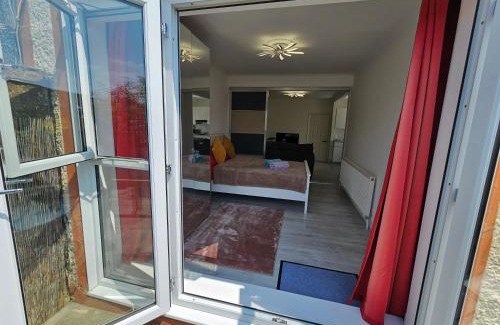 South Hornchurch Apartment | Fantastic 4 Apartments
