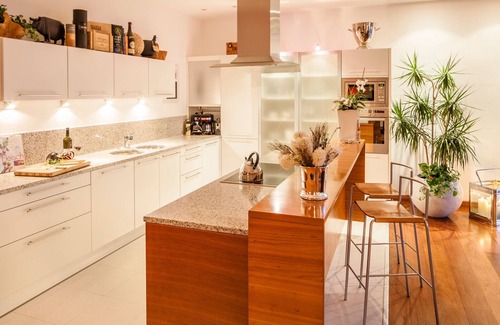 Schenna Apartment | Fantastic Apt. Oasis – Schenna Chalet with Exclusive Amenities