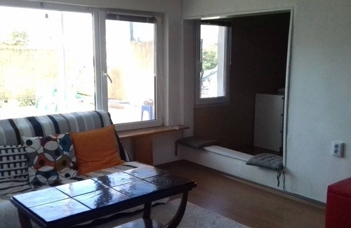 Lozenets House | Fantastic art apartment in the heart of Sofia City