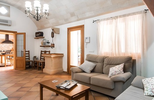 Campos Villa | Fantastic Country Estate Sa Costa with Pool, Garden, Air Conditioning & Wi-Fi