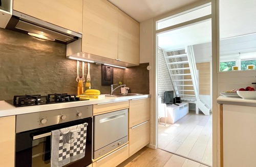 Bruinisse Apartment | Fantastic designer vacation apartment by the marina, beach & Grevelingenmeer lake