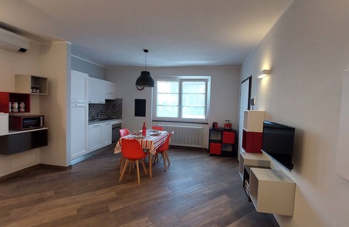 Sesta Godano Apartment | Fantastic farmhouse with swimming pool just a step away from Cinque Terre.
