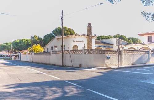 L'Escala House | Fantastic Holiday Home with Private Pool in L Escala